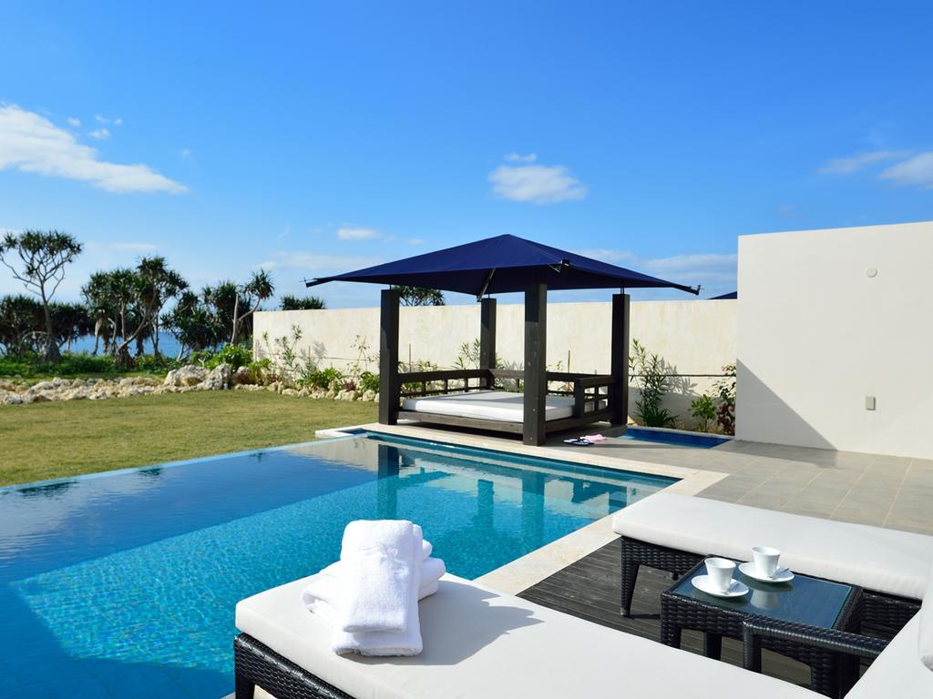 Konpeki The Villa All Suite Miyakojima  ภายนอก รูปภาพ